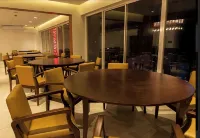Royal Pearl Suites - breakfast