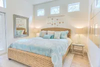 Immaculate home in gated La Valencia Beach Resort! MONTHLY rates available! - 4-Star