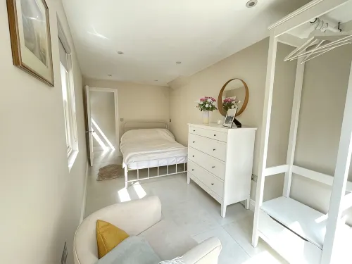 Beautifully Appointed One Bed Apartment. Near Richmond Park, and Kew Gardens - Kitchenette