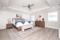Lakefront Getaway: Fire Pit ~ Dock ~ Games ~ Family & Pet Friendly