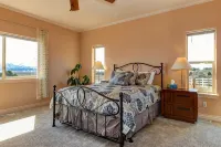 Great family home, Nat'l Parks, Shakespeare Festival, Ski Brian Head - 4-Star