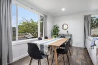 Home Away from Home! - Boutique