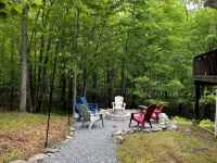 Spacious 5 BDRM Masthope Chalet with Private Movie Theater & AWESOME Game Room - Boutique