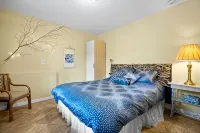 River Retreat with private apartment and deck on the beautiful Delaware River - Boutique