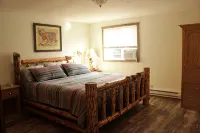 Grant Creek Lodge-Family, Friends and Retreats - Chalets