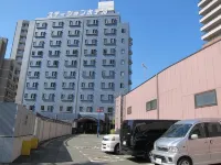 Kurume Station Hotel - parking