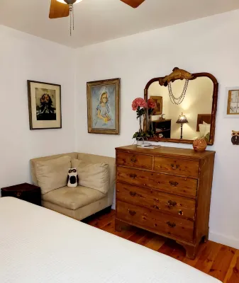 In Town, Yet Wooded - Cozy 2Br Cabin in Mentone - Chalets