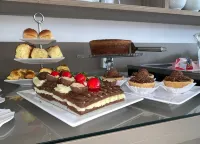 One Hotel - breakfast