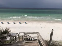Gulf Front - Great Views - Direct Walk Out - Only Steps to Beach - Wi-Fi - Beach