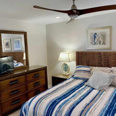 Upscale Oceanfront, with Panoramic Views