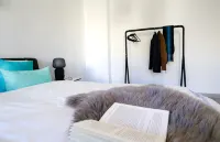 *NEW* Central (5min to city center) *Netflix & Amazon Prime* Kleiststrasse 4 MD - 公寓