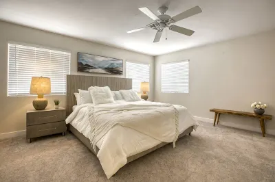 Modern, Fully Renovated 4 Bedroom House Hotels in Summerlin