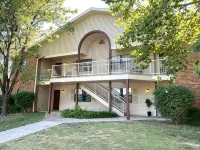 No-Stairs 2Br with Heated Indoor Pool & Hot Tub on Famous Branson Strip - สระว่ายน้ำส่วนตัว