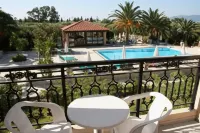 Daniel Hotel - 2-Star