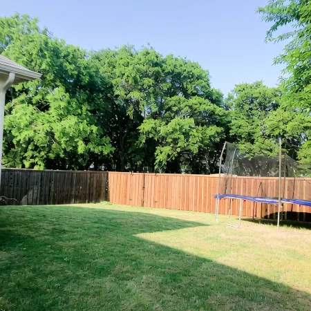 4 beds/ 3 bedrooms/ Family & Pet Friendly