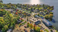 Trail Side in the Heart of Winona Lake - 4-Star