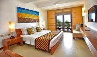Goldi Sands Hotel - balcony