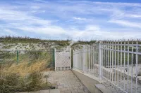 Jax Beach Front- Barefoot Bliss & Near Mayo Clinic - 4-Star