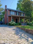 Steps away from Main Street at this centrally located house in Clayton. Ga. - 3 étoiles