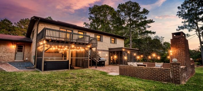 Tranquil Retreat w/ Hot Tub, Large Patio, 2 living rooms Hotels in Pinehurst