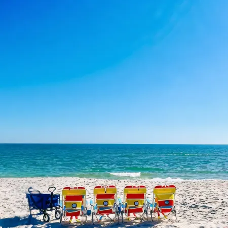 Lux 5BR House @ Tannin, Pool, Steps To Private Beach Access, Walk To Restaurants
