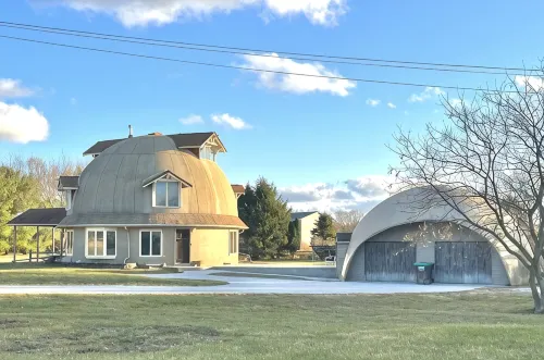 Ann Arbor’s Countryside Dome - Homestays