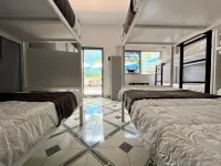 Whost Hotel y Hostal - 2つ星