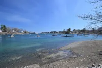 Exceptional Year Round Rental 1/4 Mile To Short Sands Beach & Downtown York - 4-Star