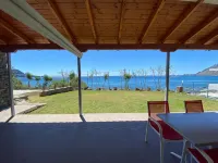 Thalassa House Apartments - Pet friendly