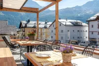 Conrad's Mountain Lodge - breakfast