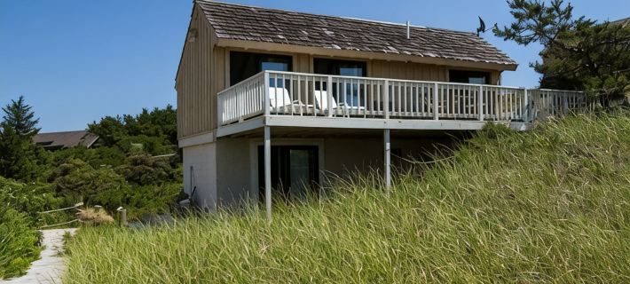 Spectacular Private Waterfront Cottage on Bayside. Panoramic Views. Pet Friendly Hotels in Wellfleet