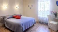 Logis Hôtel Restaurant le Clos du Vigneron - 2 Yıldız