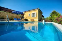 Mouzakis Villas - Villas