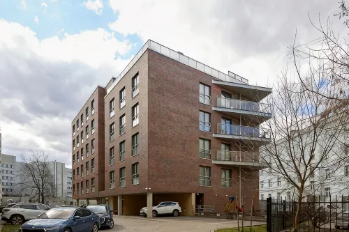 Central Tallinn Studio with Terrace & Free Parking - 民泊
