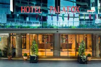 Hotel Palafox - 5-Star