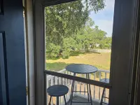 Charming, 1-Bdrm Apt, Visit the Marshwalk, Huntington St Pk & Brookgreen Gardens - Wi-Fi