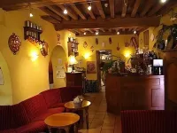 Hotel de Bourgogne Hotels in Saint-Agnan