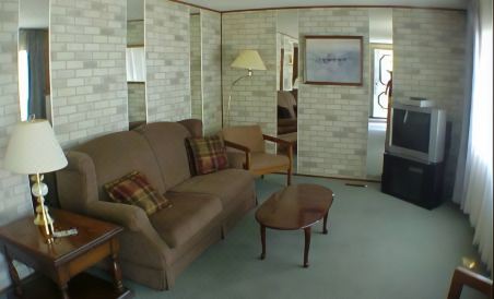 Trenton Park Motel - Housity