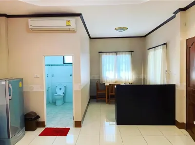 LPL Resort Hotels near Wat Pa Yang (Wat San Pra Chao Deang)