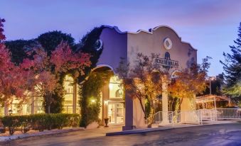 Forest Villas Hotel