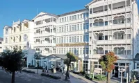 Hotel Vier Jahreszeiten Binz - Adults Only Hotels near Ostseebad Binz