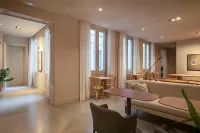 Uma Suites Pau Claris