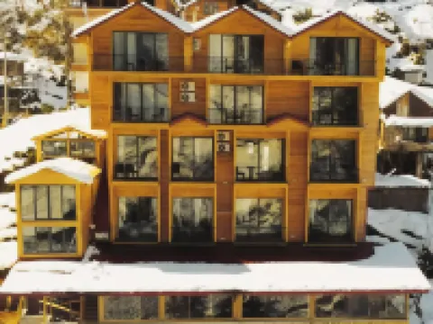 Yamacda Suit Otel Hotels in Camlihemsin