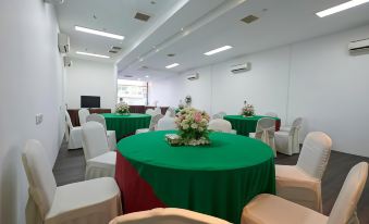 The Leverage Business Hotel - Bandar Baru Mergong