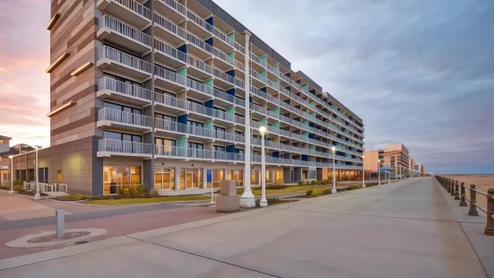 DoubleTree by Hilton Virginia Beach Oceanfront South