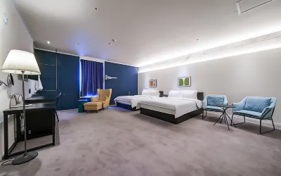 The Point Hotel - Myeongji Hotels in Gangseo-gu