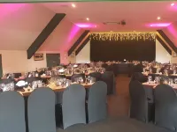 Salty Dog Inn Hotels in Warkworth