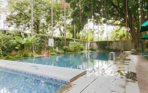 Mercure Surabaya Grand Mirama Hotels in Tegalsari