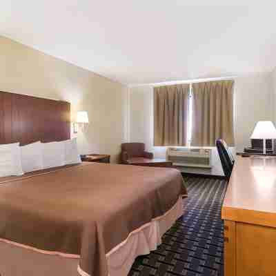 Rodeway Inn Rooms