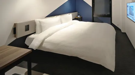 Prince Smart Inn Kyoto Shijo Omiya Отели рядом с достопримечательностью «Університет Кіото»